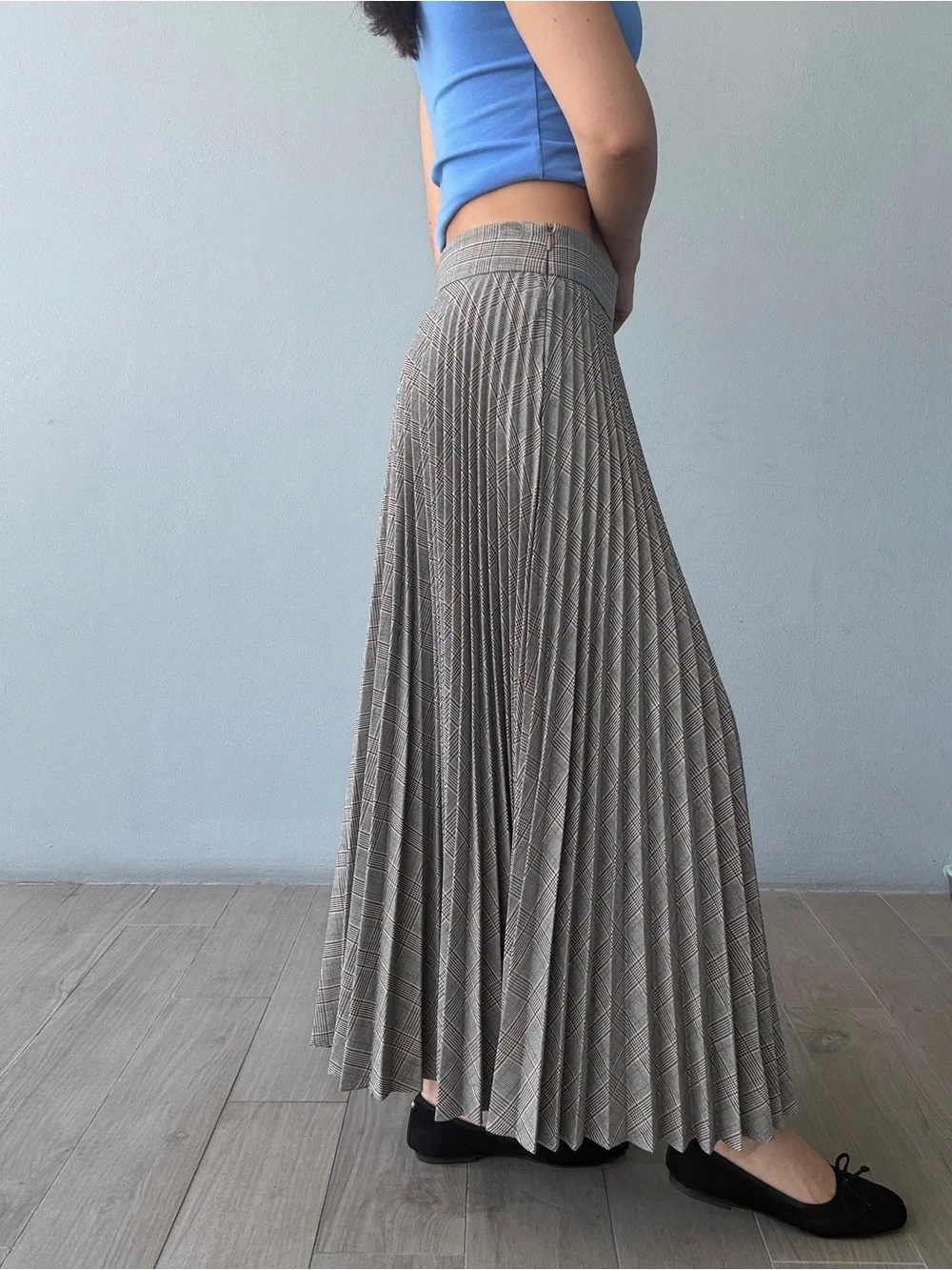 Pleated Glen Plaid Midi Skirt - Taupe Gray